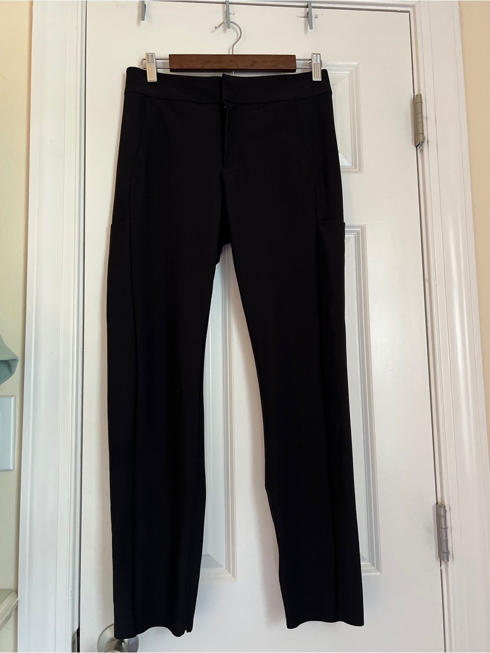 Athleta Black Stellar Trouser Pants Size 6